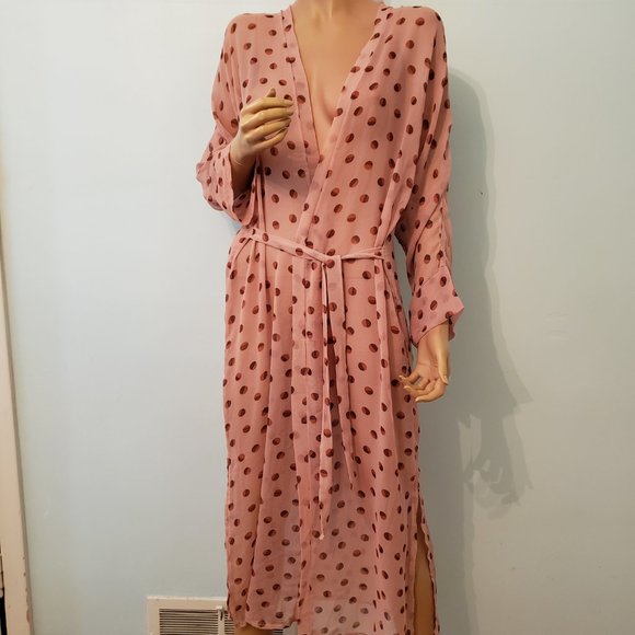 NWOT cute see-through robe. - Picture 10 of 13